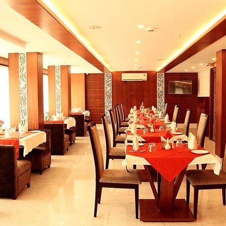 Oyo 1522 Npg Hotel Kolkata Luaran gambar