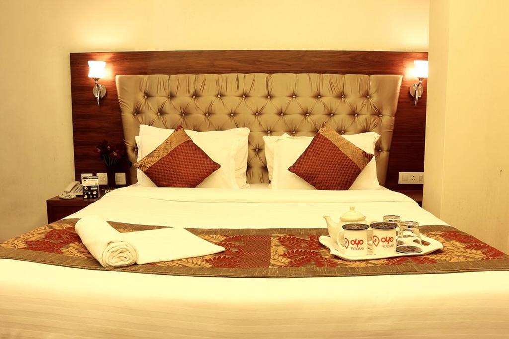 Oyo 1522 Npg Hotel Kolkata Luaran gambar