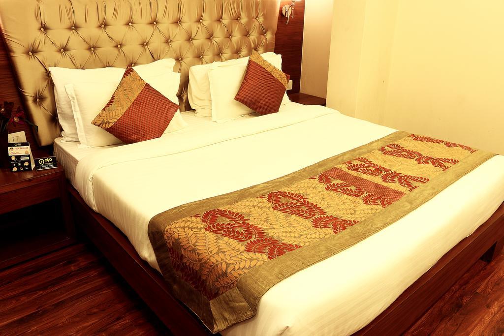 Oyo 1522 Npg Hotel Kolkata Luaran gambar