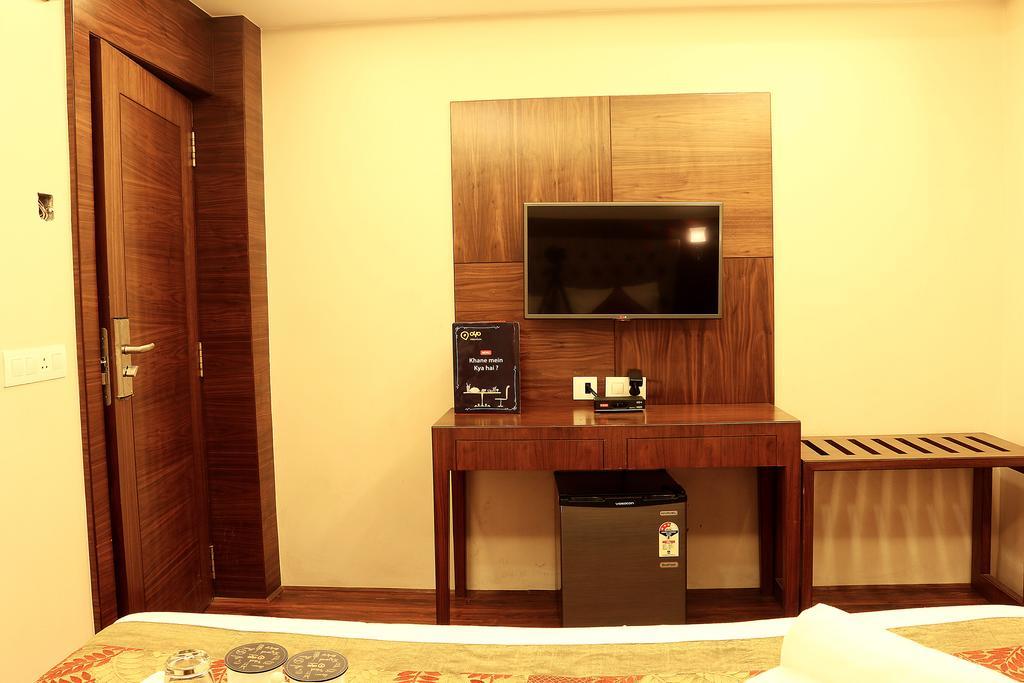 Oyo 1522 Npg Hotel Kolkata Luaran gambar