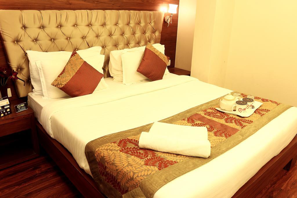 Oyo 1522 Npg Hotel Kolkata Luaran gambar
